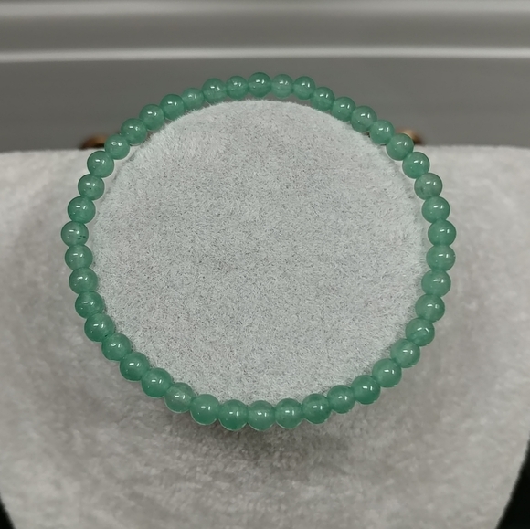 Green Aventurine Beaded Stretch Bracelet Natural Green Aventurine Gemstone Beads - Picture 6 of 12